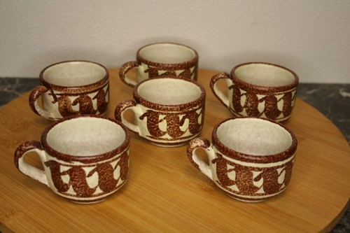 Ensemble tasses à - 6,