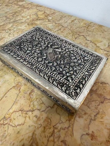 Ancien coffret cigarette