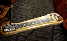 Guitare vintage FENDER Steel