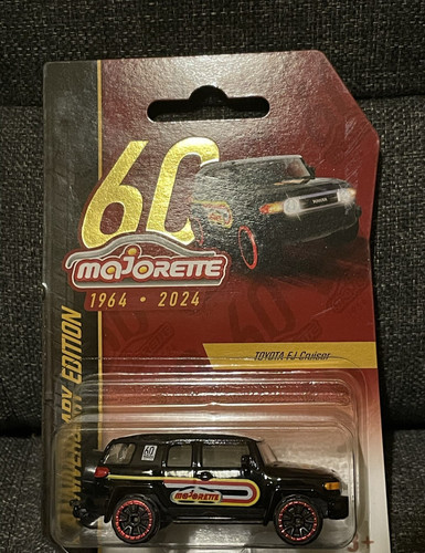 Miniature majorette toyota - miniature,