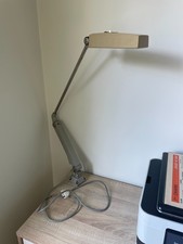 LAMPE INDUSTRIELLE D'ATELIER