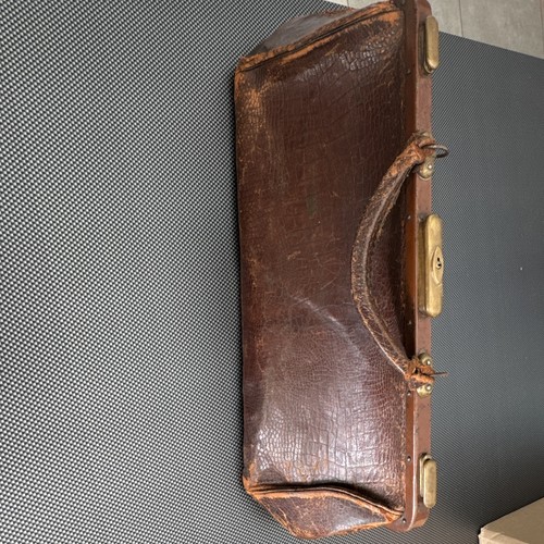 Cartable mallette rigide