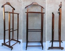 VALET DE CHAMBRE OU DE NUIT -