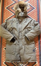 Vintage Snow Goose (Canada Goose) Down Khaki Parka RARE size 44/large Fur Hood