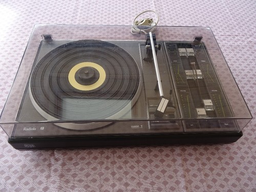 Platine vinyle tourne disque - platine,