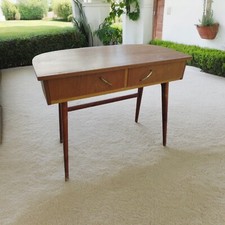 Table d'appoint à Tiroirs -