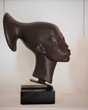 Buste africaniste / africain femme Mangbetu plâtre patiné style Riccardo Scarpa 