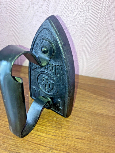 Très beau fer - à, repasser