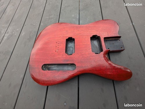 Corps guitare type - , fender