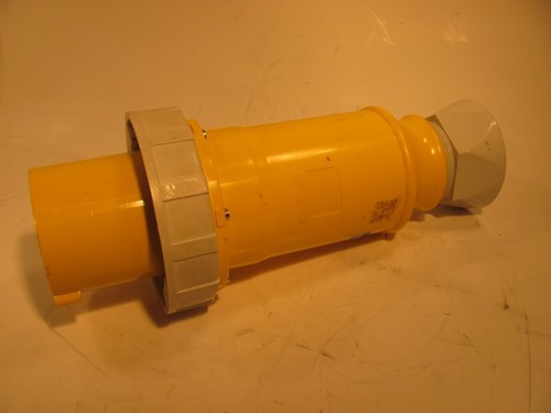 Cee form pin female socket - cee,