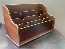 Ancien trieur courrier - à, en