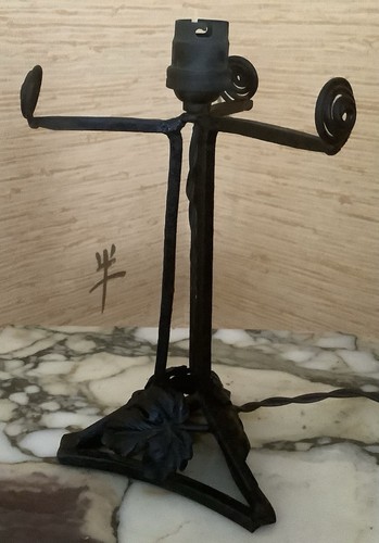 Pied lampe fer forgé - en,