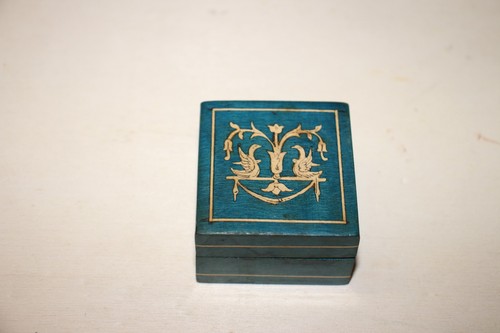 Ancienne boite timbres - ancienne,