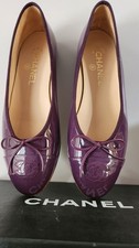 TRES BELLES BALLERINES  CHANEL