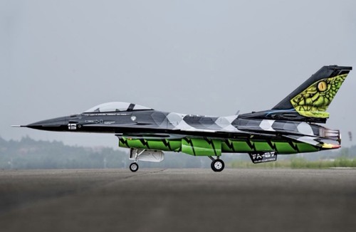 Fighting falcon 2 - f-16, 2.6m