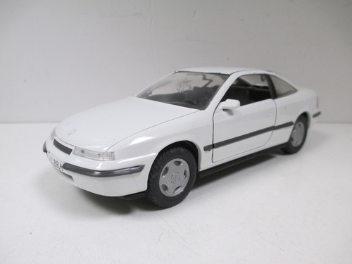 Opel calibra coupé blanc - coupé,