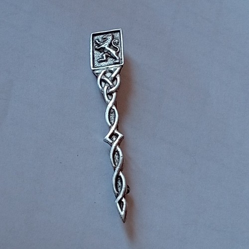 Broche pour kilt écossais - broche,