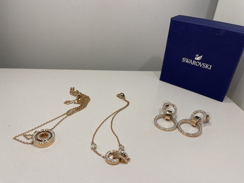Lot bijoux swarovski bracelet - bijoux,