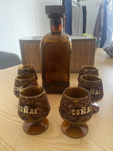 Verres cognac avec la - À,
