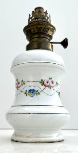 Lampe pétrole ancienne - lampe,