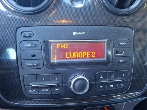 Autoradio dacia logan - dacia, 2