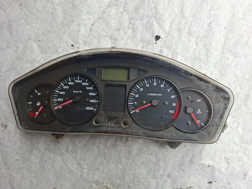 Compteur honda 700 v - honda, nt