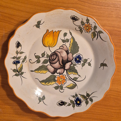 Ancienne assiette décorative