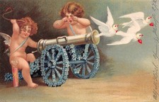 Anges nus avec canon à fleurs