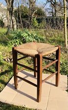 Tabouret rustique paillé