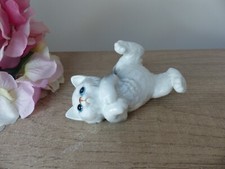 Vintage figurine chaton joueur