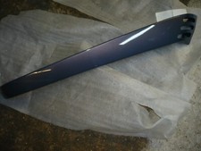 baguette spoiler laterale