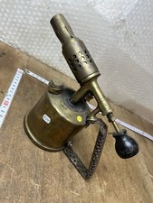 outil ancien, Vielle lampe à