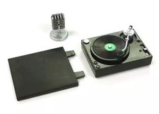 Platine vinyle mini figurine/noir (avec support) + microphone "DJ Booth Colle...