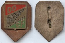  INSIGNES MILITAIRES  A IDENTIFIER 