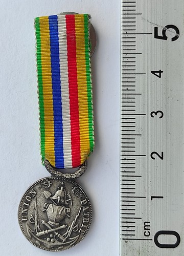 Petite medaille association - petite,
