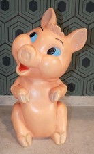 OLD PLASTIC SITTING PIG FOR DECOR BUTCHER SHOP TRADE