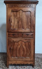 Homme debout Louis XV en noyer