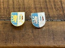 2 PINS PIN POLITIQUE POLITIC