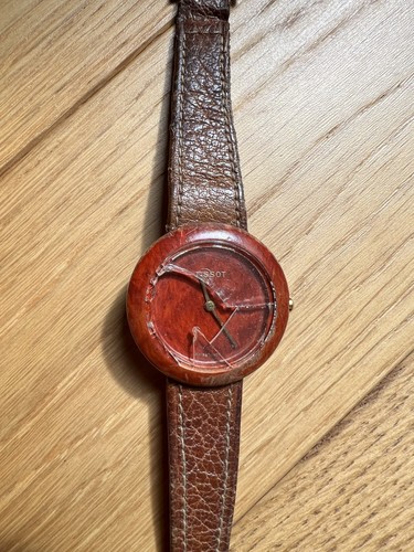 Tissot woodwatch bois rouge - tissot,