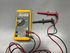 (S) FLUKE 73 iii DIGITAL MULTIMETER WITH UPGRADED LEADS - TESTED VG