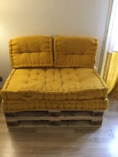 Vend canapé coussins jauness