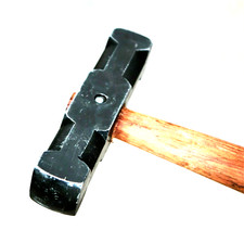 Outils utiles lourds de