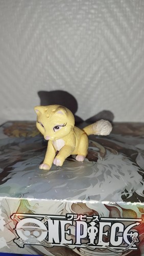 Figurine chat barbie the - chat,
