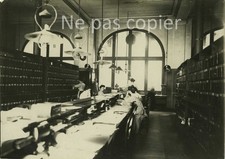 BUREAUX vers 1910 secrétaires