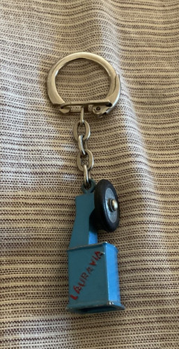 Porte clefs lauravia - porte,