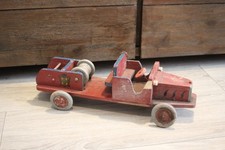 Ancien et rare jouet véhicule