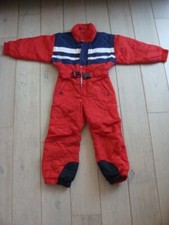 Combinaison de ski enfant taille 6 ans de Décathlon, rouge et bleu