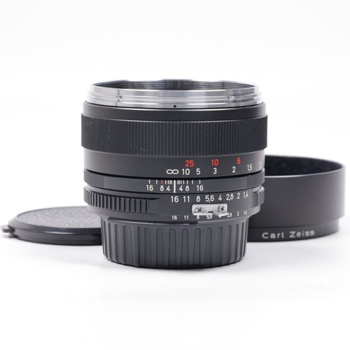 Objectif carl zeiss - planar, t*