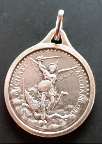 Superbe médaille religieuse