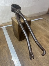 Magnifique Pince Tenaille